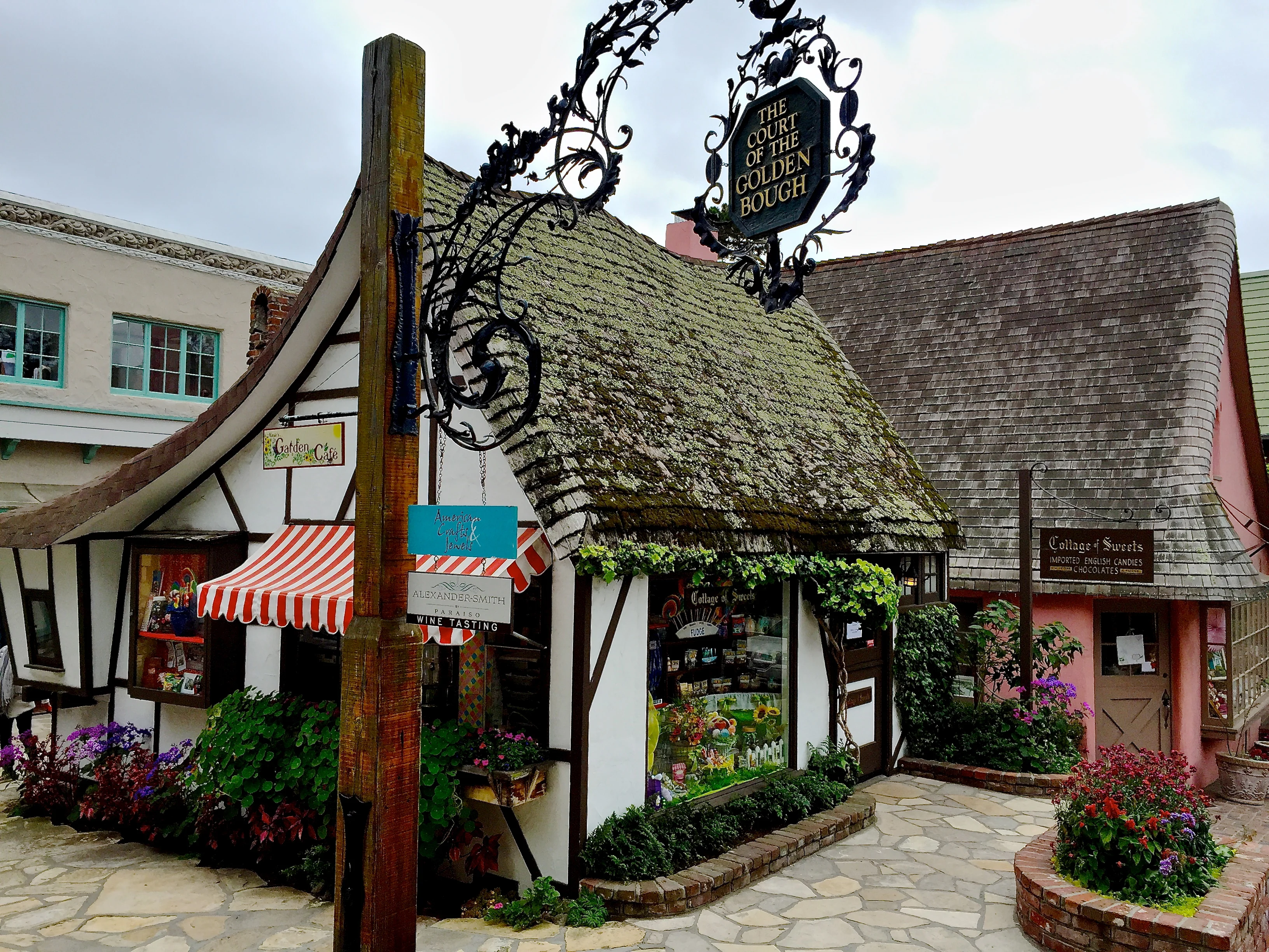 Shops and galleries, Carmel-by-the Sea, Californa 