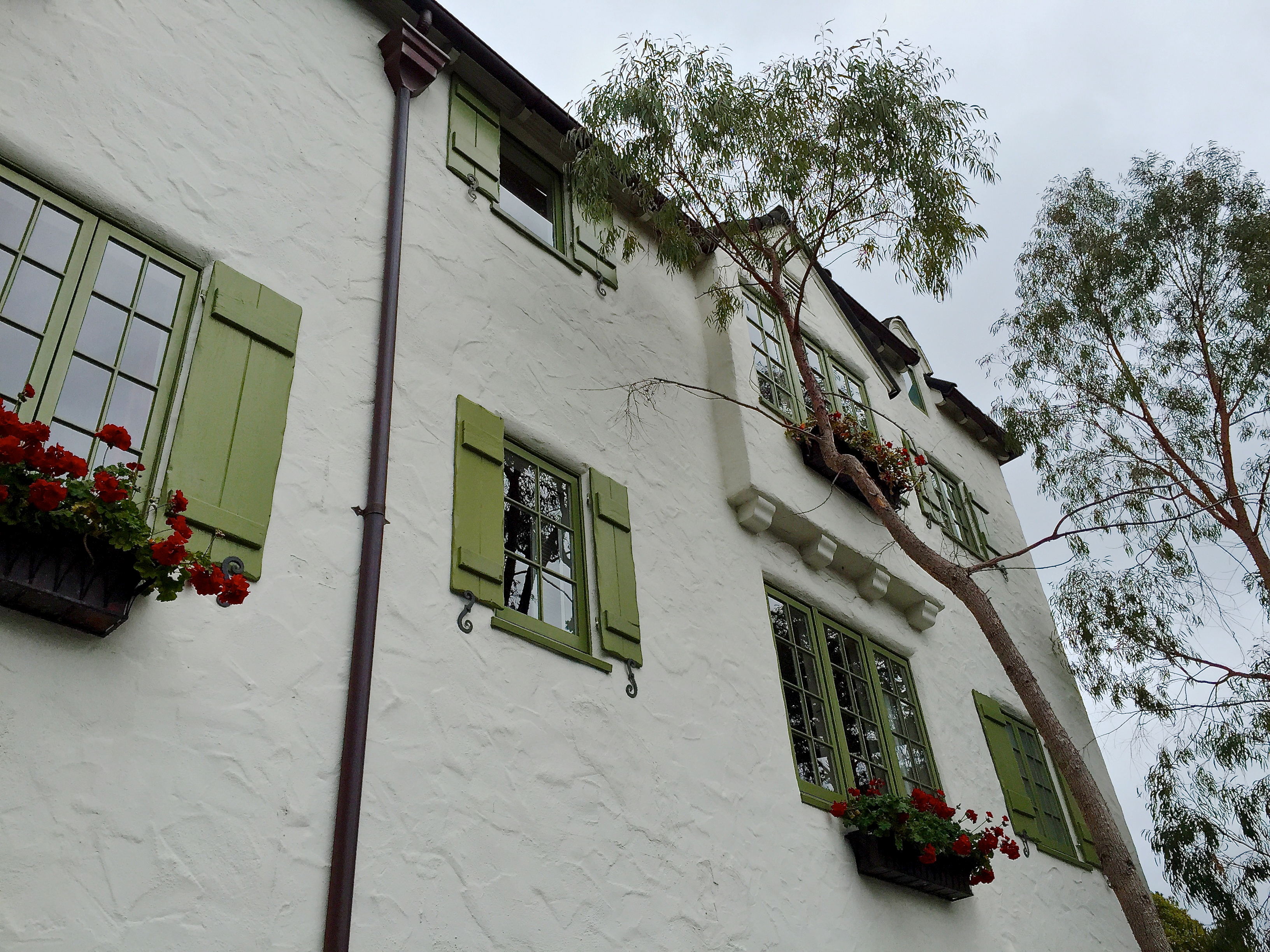 L'Auberge Carmel Hotel