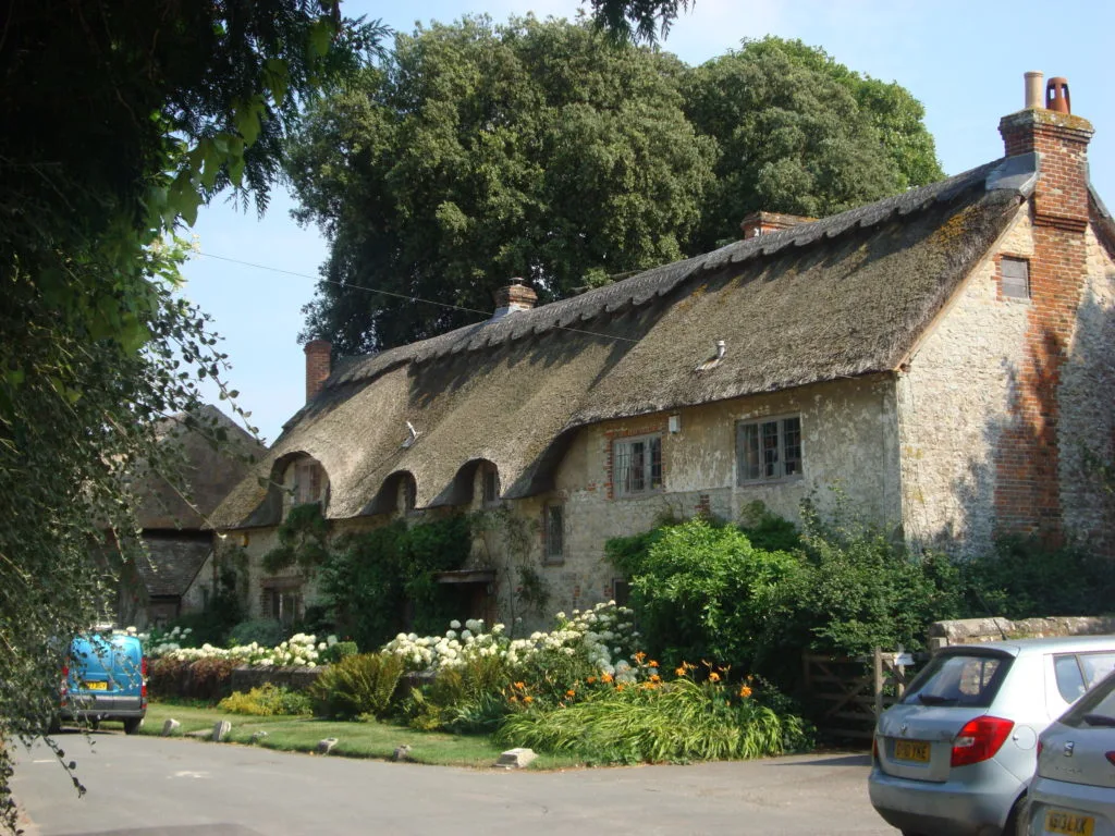 Amberley: The charm and the beauty of a tiny village for truly authentic British experience 1 DSC07972