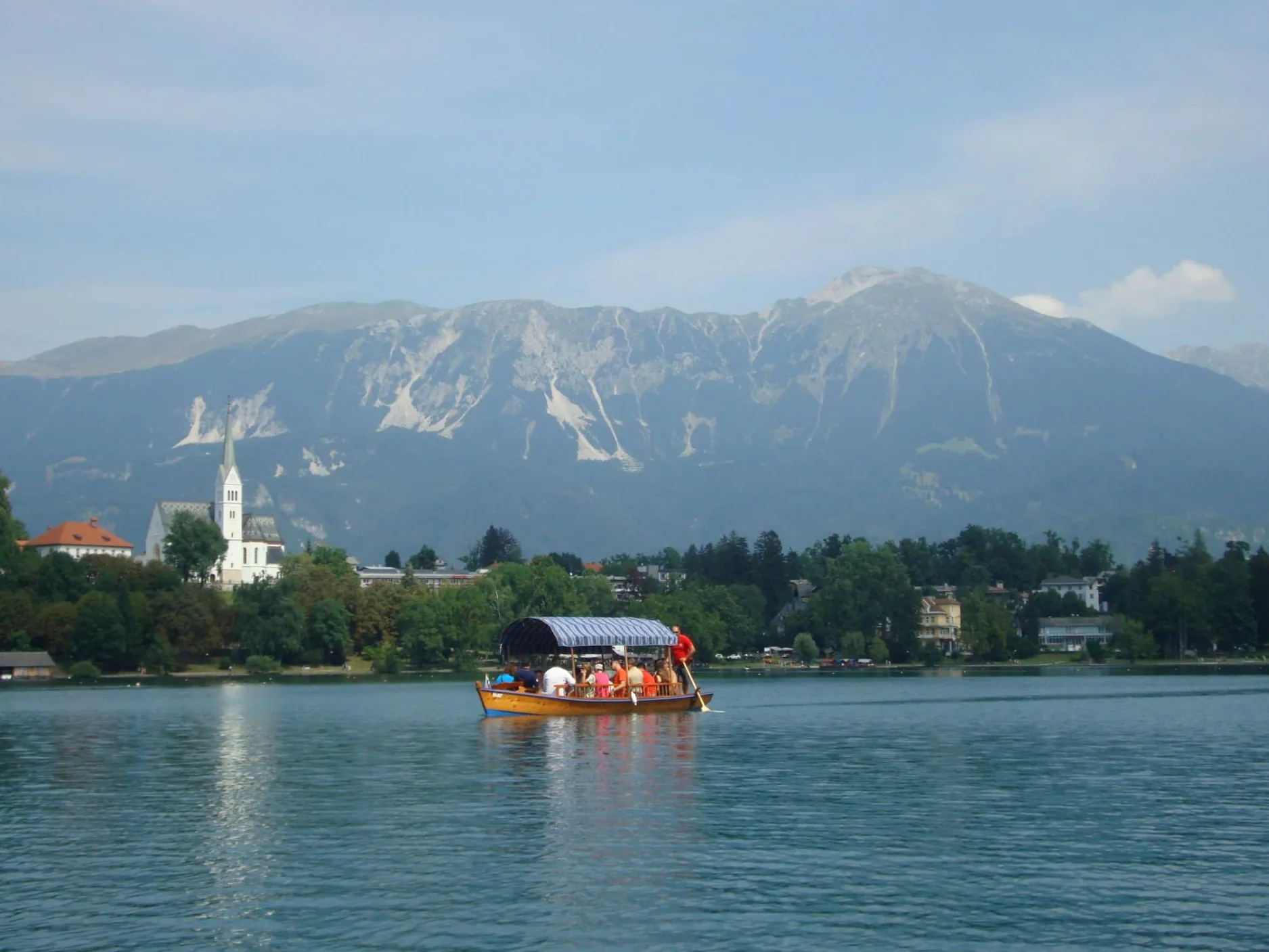 Bled adn Alps is Slovenia Bled and the Alps