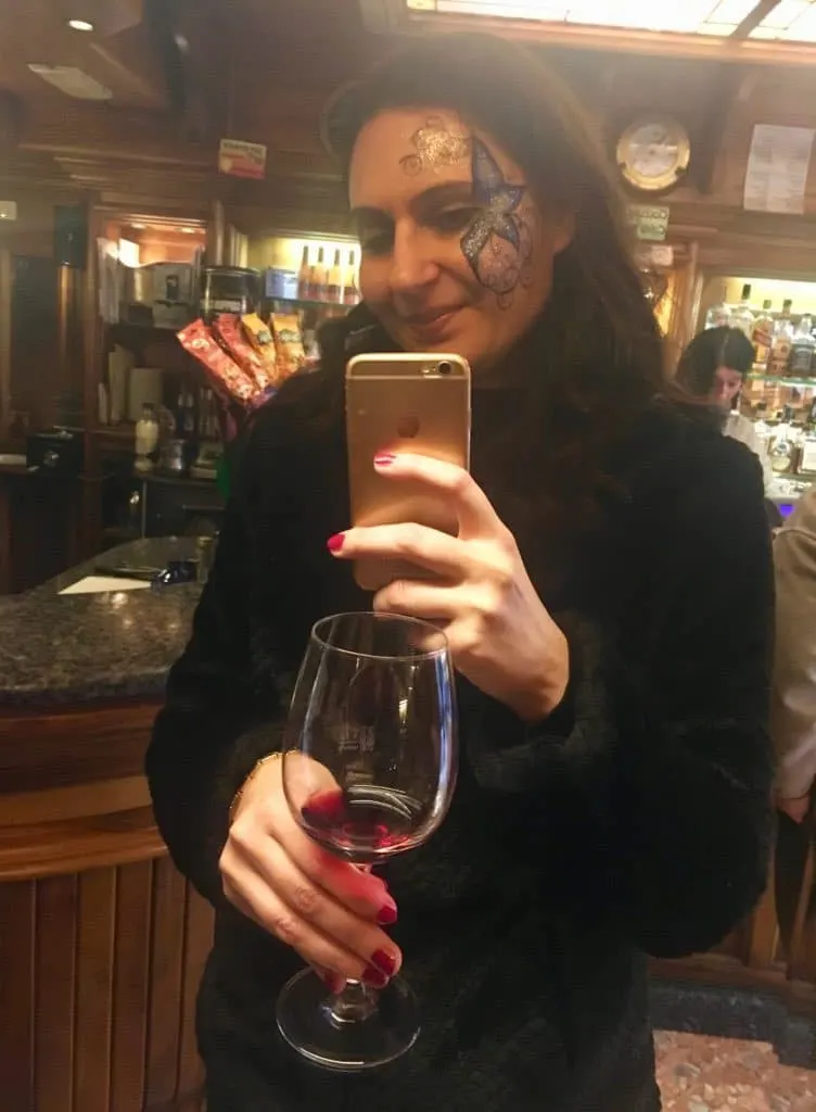 Spectacular Venice Carnival in Italy: Venetian Masks, Pastries, and Wine 17 Venetian Carnival