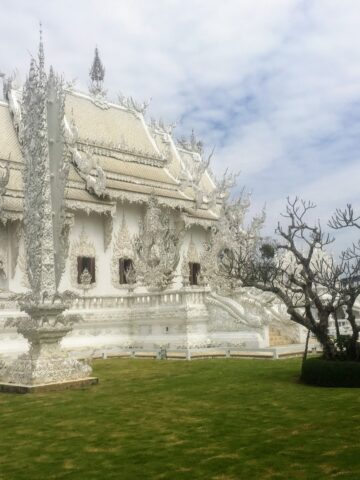 unconventional must see temples in northern Thailand