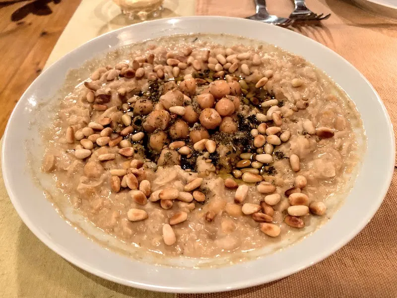 Popular Israeli food: Best Israeli dishes, Israeli desserts, and Israeli drinks (2023) 7 Msabbaha is a popular Israeli food