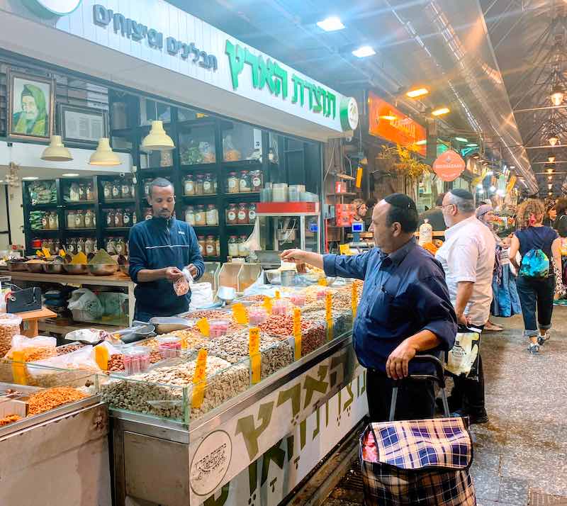 Popular Israeli food: Best Israeli dishes, Israeli desserts, and Israeli drinks 52 machane yehuda food market in Jerusalem with popular Israeli food