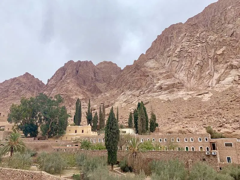 30 Must-See Famous Landmarks in Egypt (2023) 39 St Catherine Monastery in Sinai is one of the famous Egypt landmarks and should be on everyone's Egypt bucket list according to WorldTravelConnector.com I Egypt Landmarks I famous landmarks in Egypt I Ancient Egyptian landmarks I Landmarks in Egypt I Egyptian monuments I Places in ancient Egypt I Egypt Famous Landmarks
