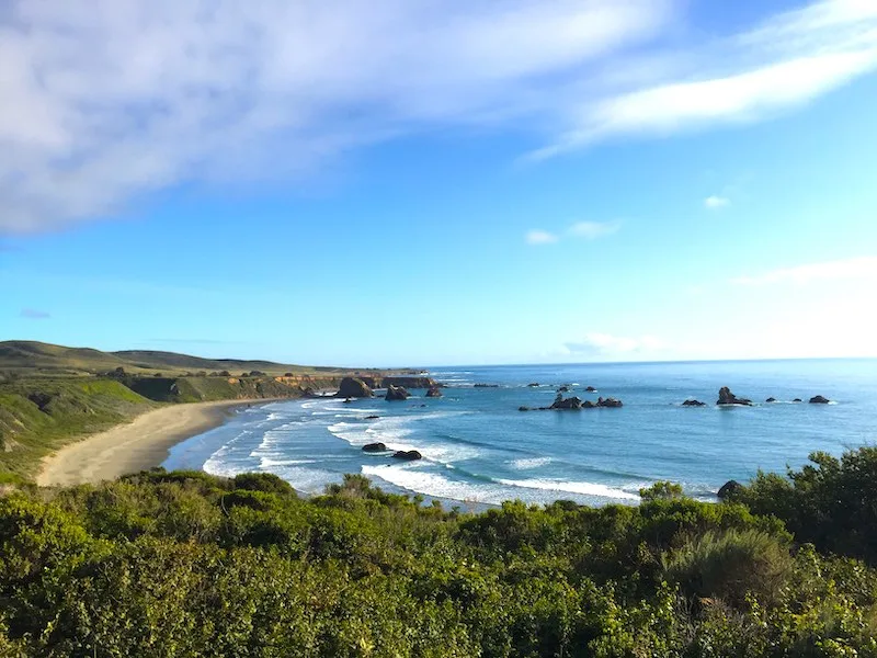 Zuma Beach to Point Dume - LA walks - A walk and a lark