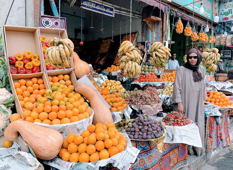 Delicious fruits are great vegetarian foods in Egypt