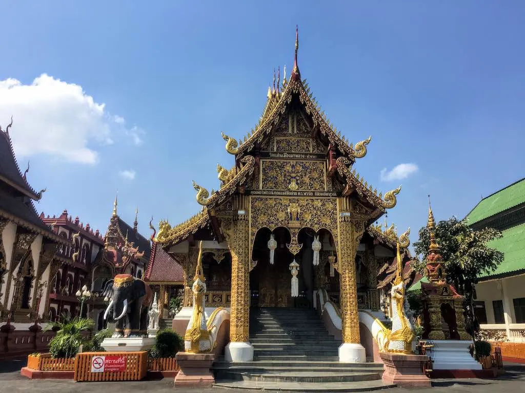 50 Things to Do in Thailand (Thailand Bucket List 2023) 25 Buddhist temples in Southeast Asia