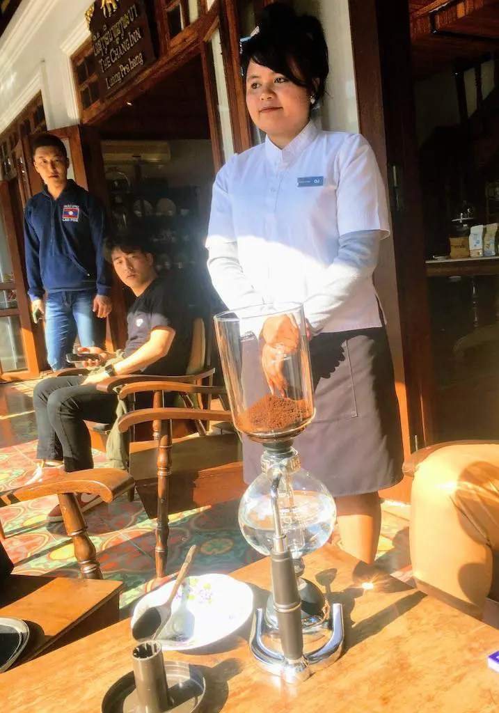 What Is Siphon Coffee and How Does Siphon Coffee Taste Like 16 Siphon coffee maker I Siphon Coffee taste