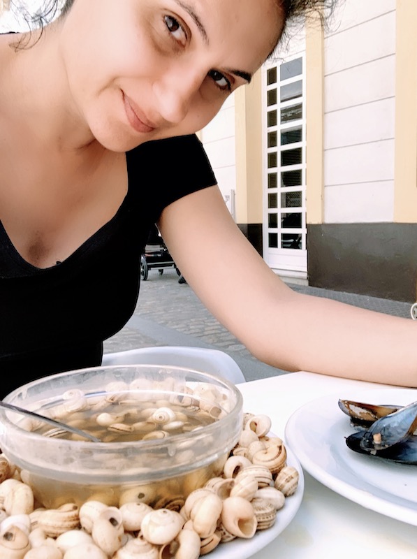 eating Spanish snails in Cadiz 
