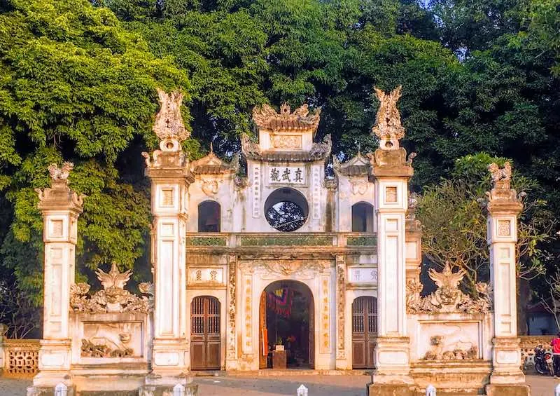 The Best Time to Visit Vietnam 12 Best time to visit Vietnam varies a lot from one region to another region in Vietnam