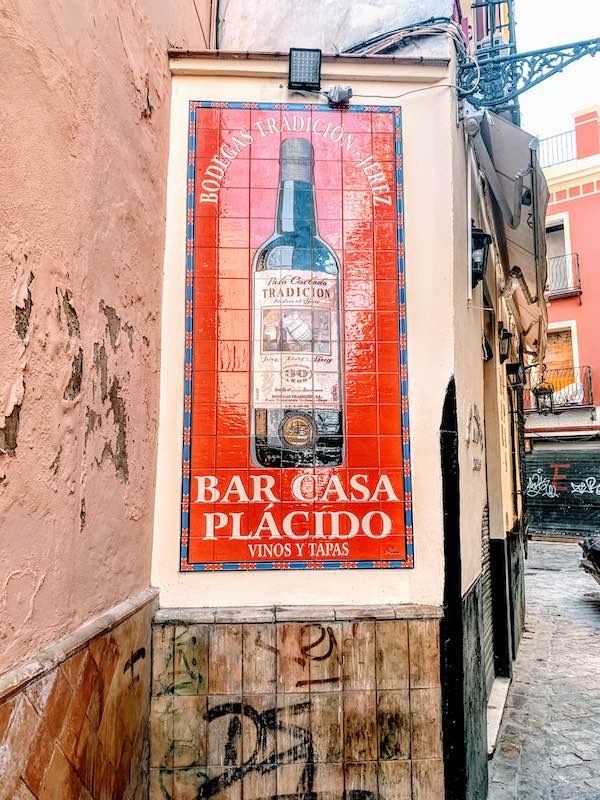 Spanish Palo Cortado sherry  I Popular Spanish Foods and Drinks