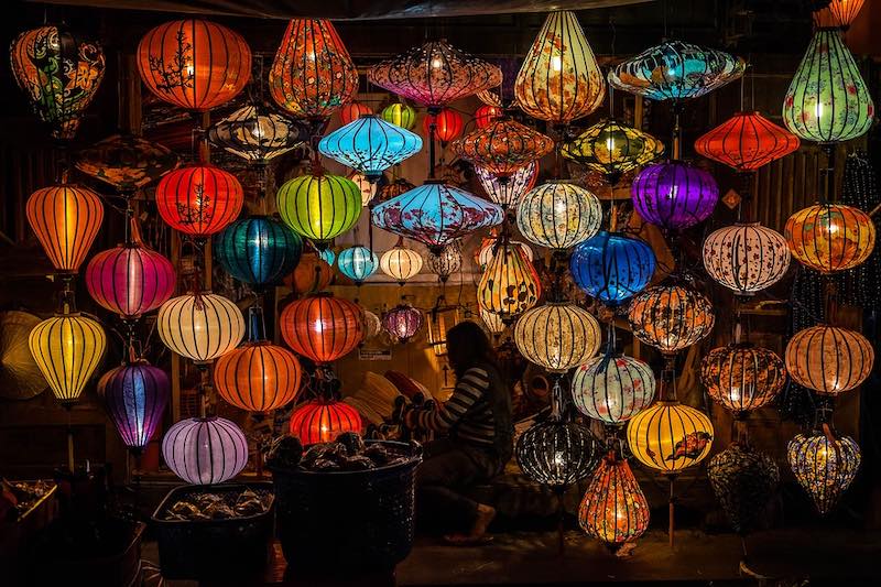 Vietnam itinerary 10 days should include the Old City of Hoi An