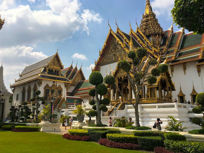 Grand Palace complex in Bangkok should be on any 10 day Thailand itinerary  I 10 Days Thailand Itinerary I Thailand Itinerary 10 Days I Best Things to do in Thailand in 10 days I Best Things to See in Thailand in 10 days I 