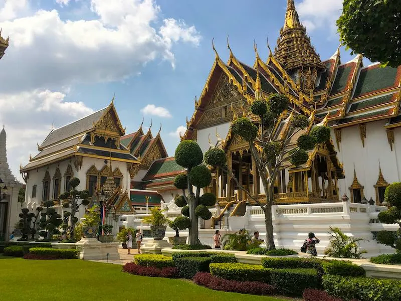 The Best 10 Day Thailand Itinerary (2023) 7 Grand Palace complex in Bangkok should be on any 10 day Thailand itinerary I 10 Days Thailand Itinerary I Thailand Itinerary 10 Days I Best Things to do in Thailand in 10 days I Best Things to See in Thailand in 10 days I