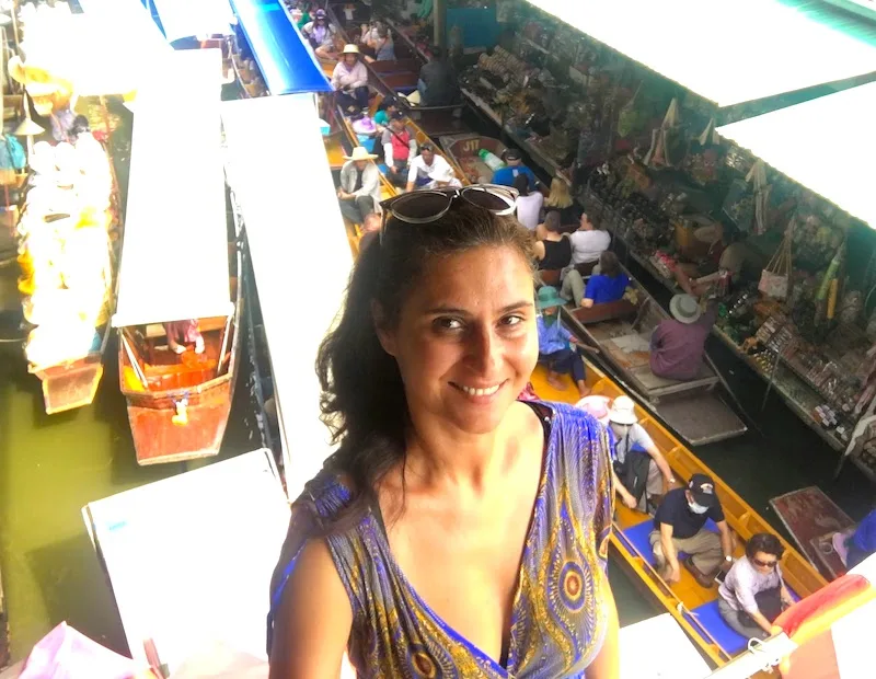 The Best 10 Day Thailand Itinerary (2023) 14 Damnoen Saduak Floating Market in Bangkok should be on any Thailand itinerary I 10 Days Thailand Itinerary I Thailand Itinerary 10 Days I Best Things to do in Thailand in 10 days I Best Things to See in Thailand in 10 days I