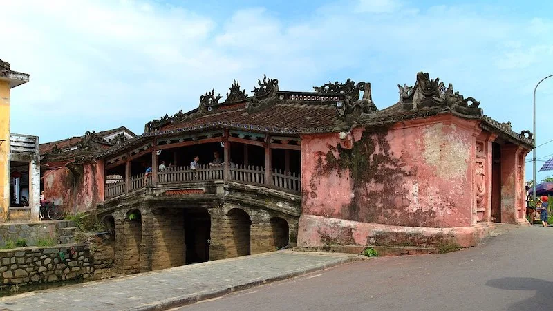 10 Days in Vietnam Itinerary 15 Japanese covered bridge in Hoi An should be on any 10 day Vietnam itinerary