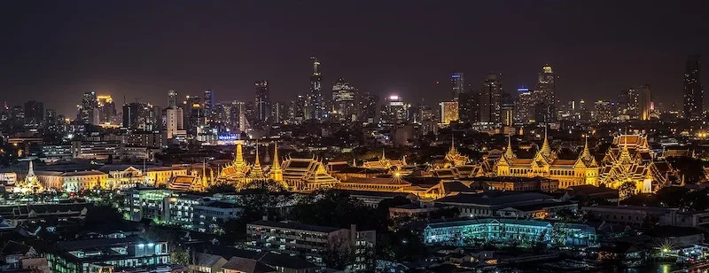 Enjoying Bangkok city by night is one of the best things to do in Bangkok