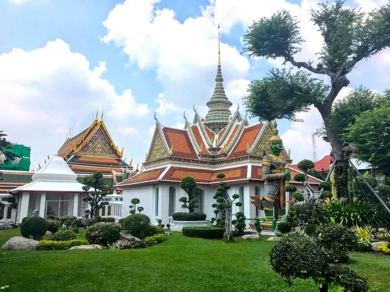 Visiting Wat Arun is one of the best things to do in Bangkok