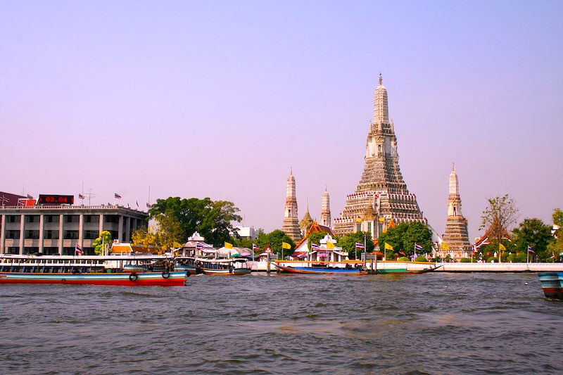 Visiting Wat Arun is one of the best things to do in Bangkok 