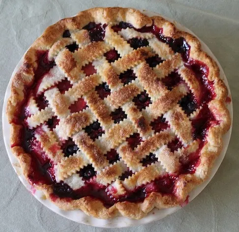 Italian Cuisine: 67 Most Famous Traditional Foods in Italy (2023) 64 Crostata pie is one of the most famous traditional foods in Italy