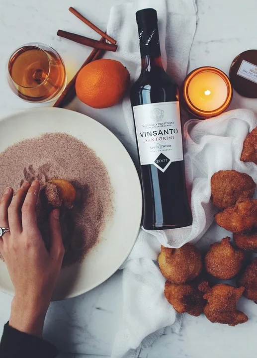 27 Most Popular Italian Drinks in Italy 5 Vin Santo is famous traditional Tuscan dessert wine in Tuscany