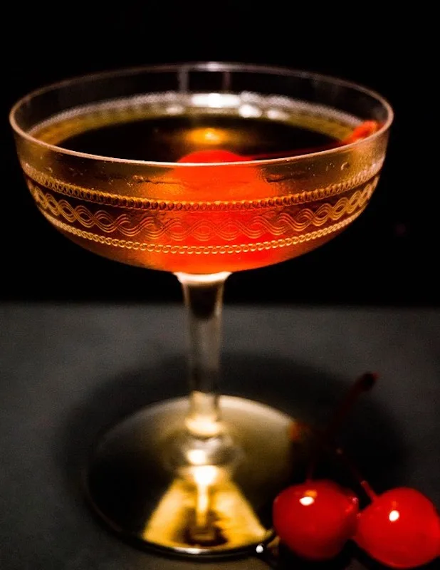 27 Most Popular Italian Drinks in Italy 16 Italian drinks in Italy Vermouth 1