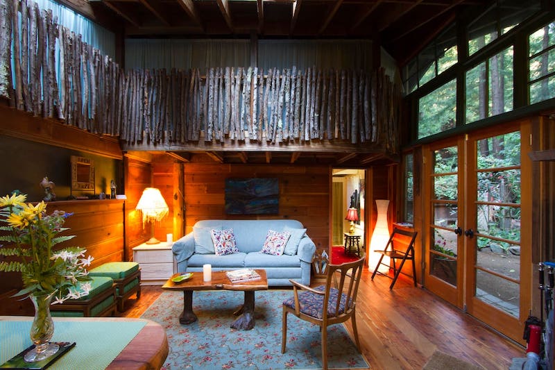 16 Absolutely Best Vrbo rentals and best Airbnbs in Big Sur 43 Calla Lilly Cottage inside
