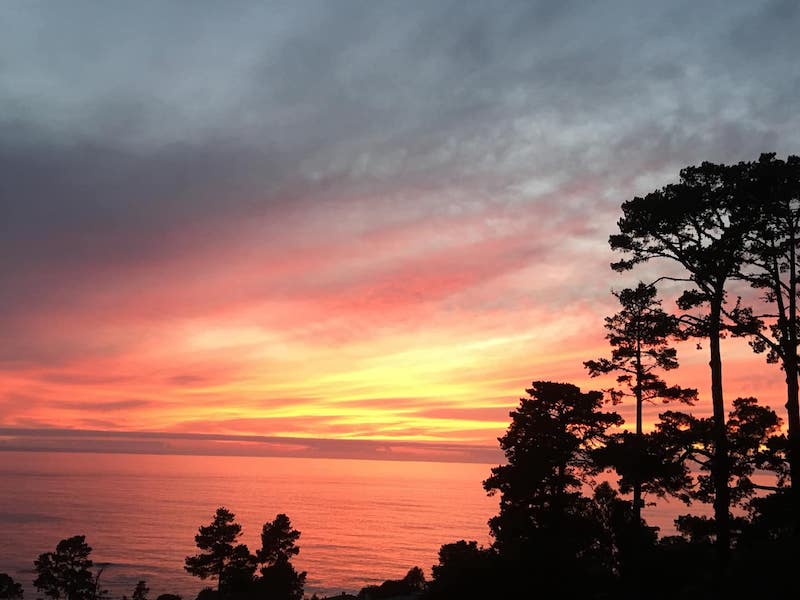 16 Absolutely Best Vrbo rentals and best Airbnbs in Big Sur 36 Sunset