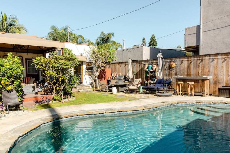 Venice Beach has some of the best Los Angeles airbnbs