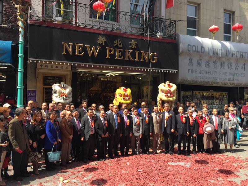 Chinatown is one of the best areas to stay in San Francisco 