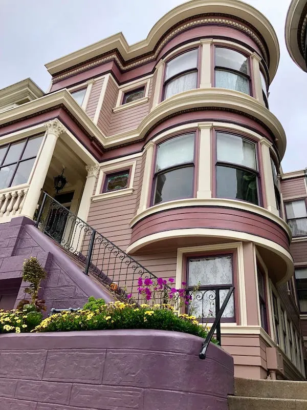 This Airbnb house in Presidio is of the best airbnbs in San Francisco