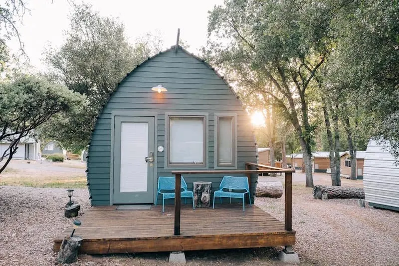 13 Sites For Spectacular Glamping in Yosemite 3 This tiny cabin is one of the best airbnbs in Yosemite National Park