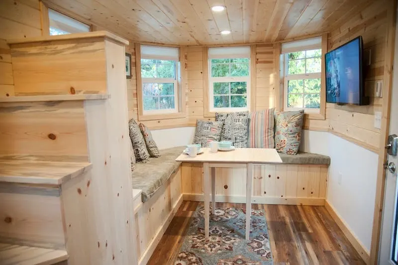 This tiny house is one of the best airbnbs in Yosemite