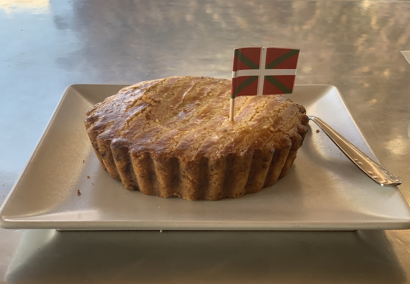 Baskischer Kuchen ist eines der berühmtesten baskischen Lebensmittel