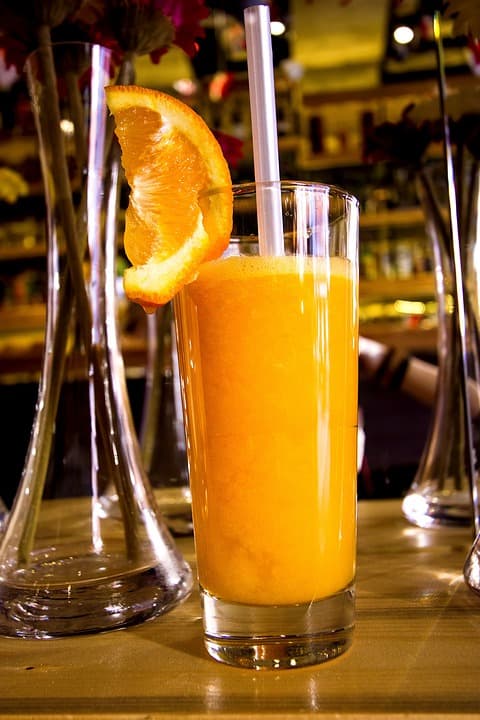 Zumo de naranja is of the most popular foods in Spain 