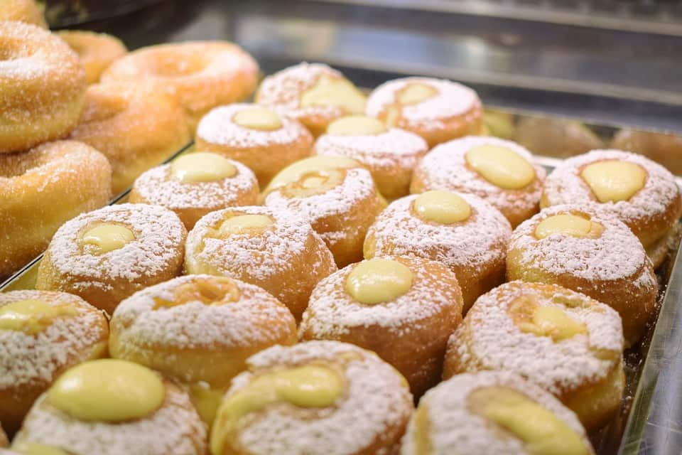 bombolini are popular desserts in Italy 