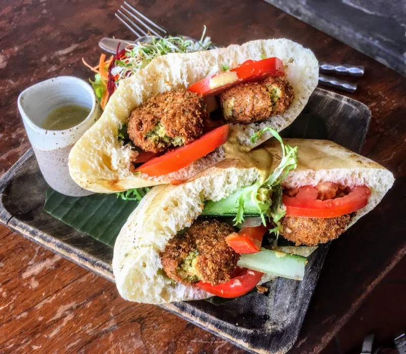 Best Fried Foods Around the World 1 Egyptian falafel is one of the best fried foods in the world