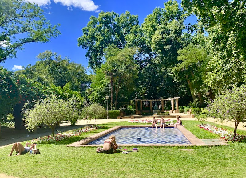 Realxing in beautiful Maria Luisa Park is one of the best things to do in Seville 