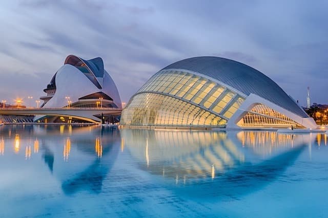 Valencia should be visited if planning to travel a week in Spain