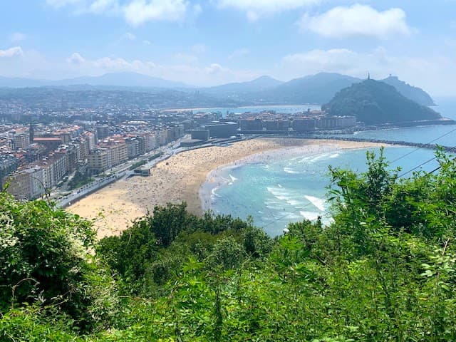 San Sebastian is one of he best cities in Spain for sandy beaches and culinary scene