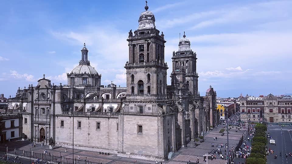 Mexico City is one of the best foodie Mexico destinatations 