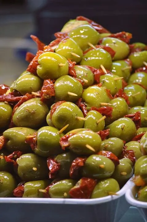 Spanish Tapas Food: 35 Best Spanish Tapas in Spain 17 Aceitunas olives are popular tapas in Spain