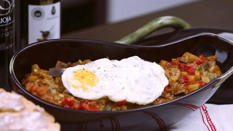 Spanish Food: 59 Popular Spanish Foods That Will Make You Adore Spanish Cuisine (2023) 21 Pisto is a popular tapa in Spain