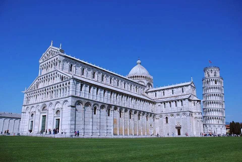Travel Guide to Tuscany Italy (2023) 7 Pisa is a must see if planning to travel to Tuscany Italy