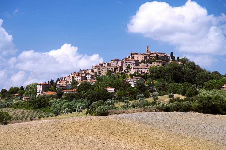 Travel to tuscany italy is a must-do in a lifetime