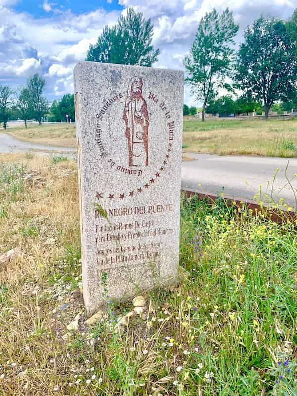 Rionegro del Puente is a stop on the Camino Sanabres