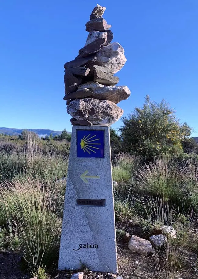 Via de la Plata Camino de Santiago signpost