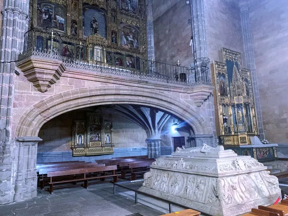 The Ultimate Guide to Avila, Spain (2023) 13 viisting the Royal Monastery of Saint Thomas is one of the best things to do in Avila Spain