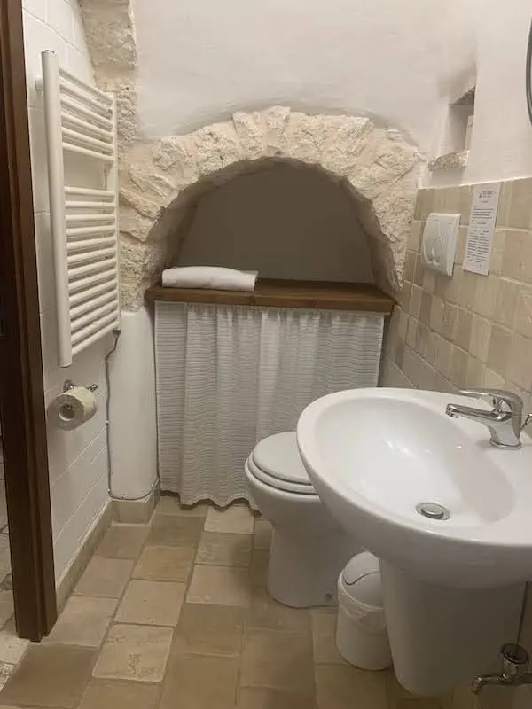 Trulli Italy: Amazing Trulli of Alberobello in Puglia 10 Alberobello trullo house